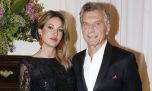 La foto que todos esperaban: el apasionado beso de Mauricio Macri y Lola Teuly en plena fiesta