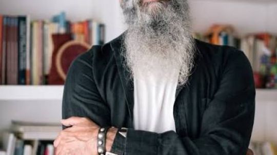 Marcelo Ujte sobre su primer libro en RDEsc: “Vine a traer luz en toda esta oscuridad”