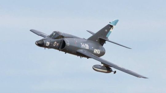 La Armada Argentina retirará del servicio activo a los aviones caza naval Super Étendard