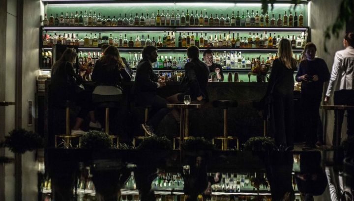 El secreto mejor guardado de Palermo Chico: el nuevo plan de los miércoles entre tragos y hamburguesas especiales 
