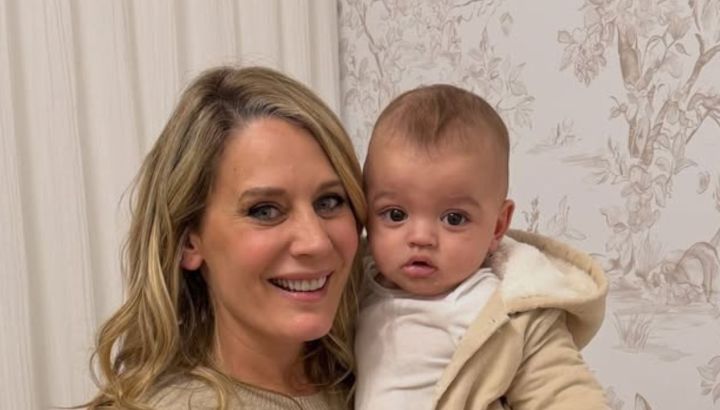 Isidro, el hijo de Rocío Marengo, apuesta por la prenda más abrigada del invierno