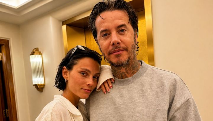 Así fue el festejo de aniversario de Valentina Zenere y Sebastián Ortega: atardecer en un yate y un tatuaje especial