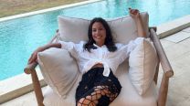 El look total white de Pampita para un paseo en yate por Saint Tropez