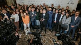 Confrerencia de prensa congreso diputados opositores