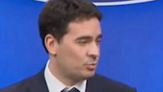 El vocero Ravier anunció cambios la comunicación oficial y luego se desmintió a sí mismo