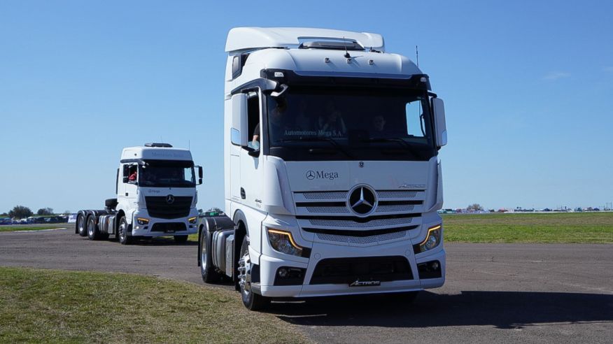 El Turismo Carretera corrió el Gran Premio Mercedes-Benz Camiones y Buses en Paraná