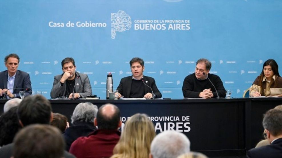 Axel Kicillof presentó el plan bonaerense por el Súper Niño