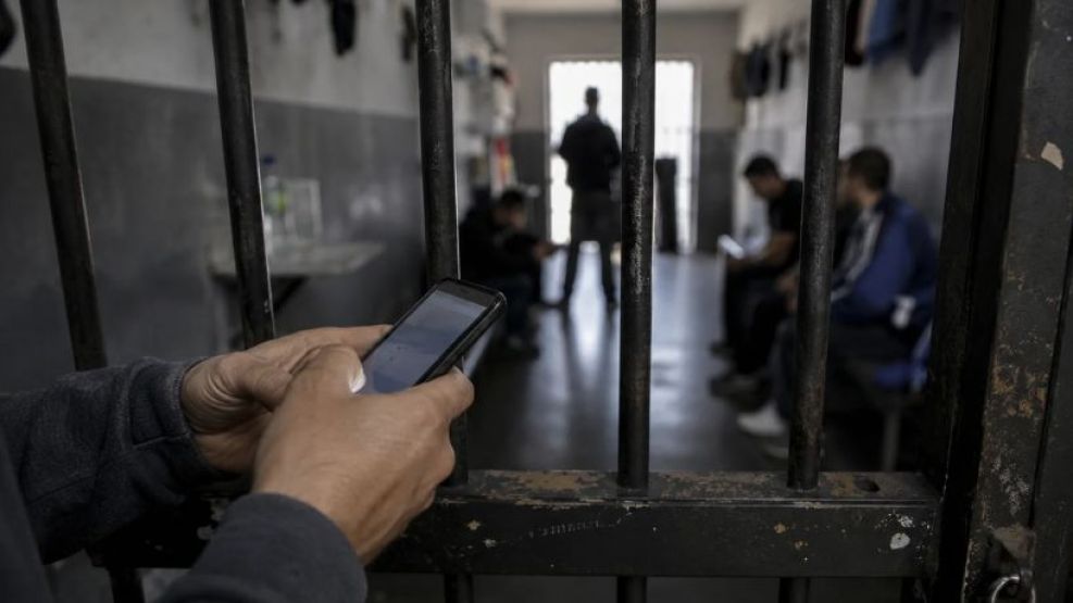 Celulares en cárceles de Córdoba