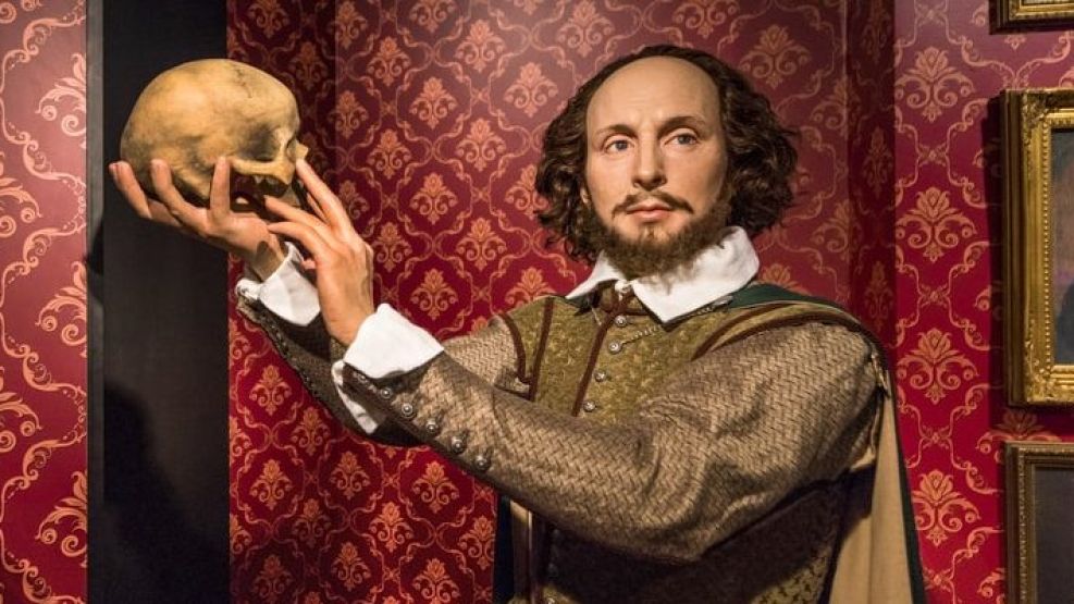 Shakespeare llega al Cementerio Británico de la mano de Lautaro Vilo.