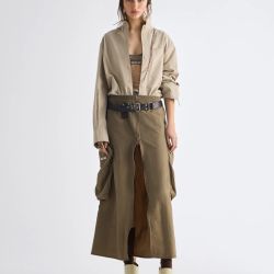 Look streetwear en mid-season 2026