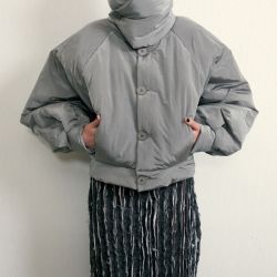 Look streetwear en mid-season 2026