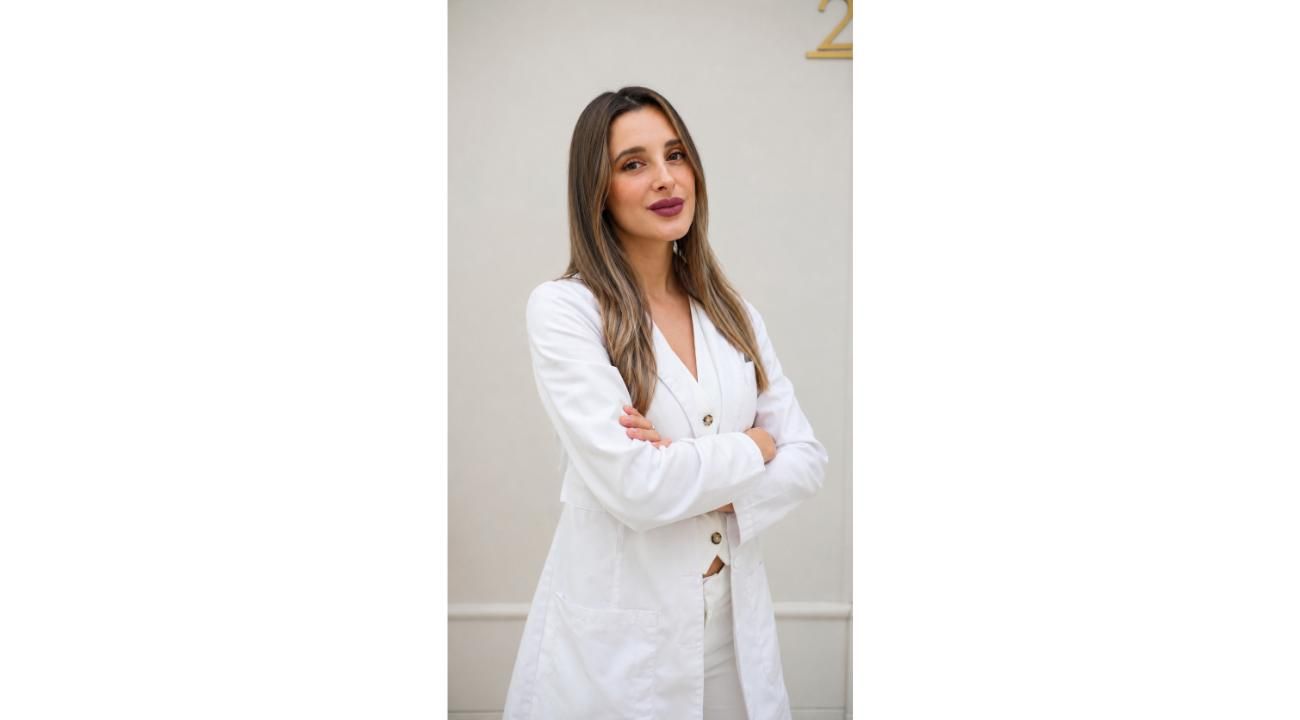 Dra. Magalí Chaparro: “Mi filosofía no busca transformar rostros, sino potenciar la belleza propia y única de cada paciente”