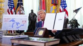 Donald Trump rebautizó por decreto el lago Ontario como "lago América": la furiosa respuesta de Canadá