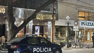 Mujer murió tras caer de un quinto piso de un hotel de Mendoza