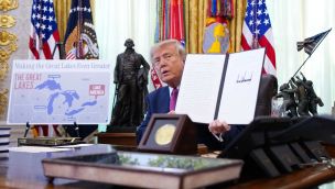 TRUMP, FIRMA UNA ORDEN EJECUTIVA PARA CAMBIAR EL NOMBRE DEL LAGO ONTARIO 27082026