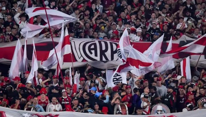 Hinchada de River