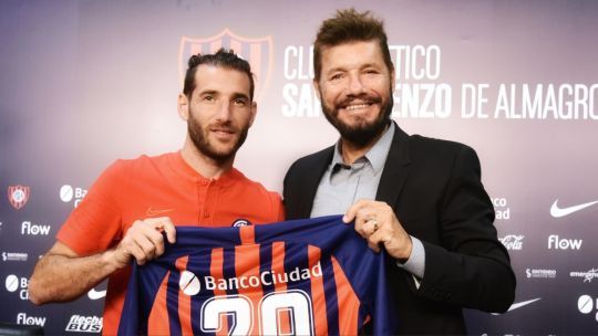 San Lorenzo en alarma por la deuda con Ignacio Piatti: la Sede de Avenida La Plata corre riesgo de remate