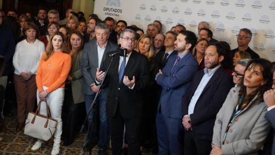 Oposición pidió la sesión por el endeudamiento