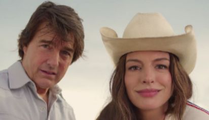 Anne Hathaway y Tom Cruise