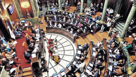 Se aprobó el traspaso, pero falta el debate por los fondos