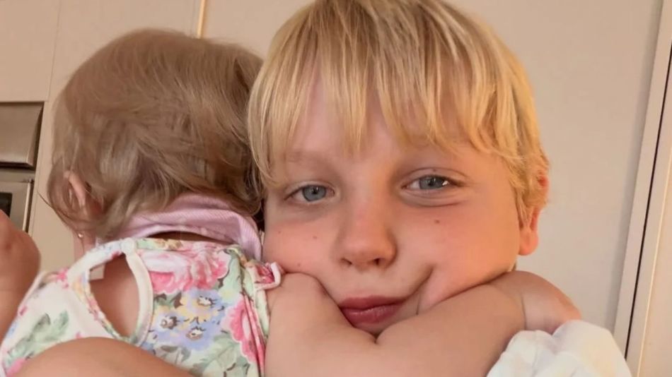 Mirko y su hermanita Milenka