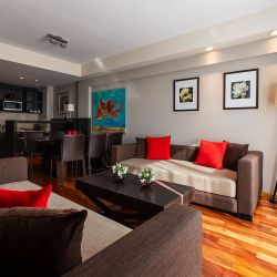 Urban Suites Recoelta, frente al Cementerio y con unas vistas espectaculares de la ciudad.