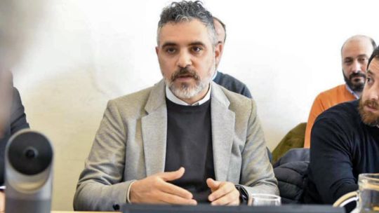 Girard planteó la necesidad de crecer para poder avanzar con una reforma tributaria