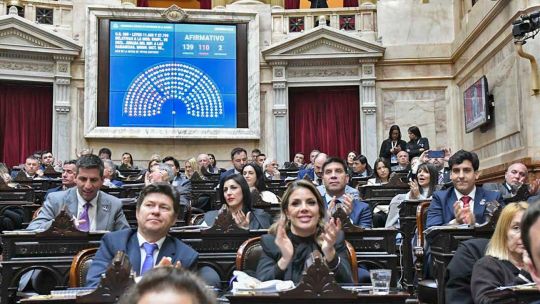 Persisten las diferencias internas en el Gobierno pese al triunfo parlamentario