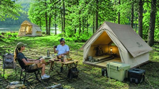 Con la llegada de la primavera multiplicamos las experiencias al aire libre: del camping a la pesca