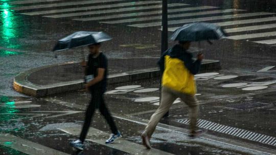 Transición invierno-primavera: frente fríos y lluvias de variada intensidad en el AMBA