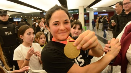El reclamo de Majo Granatto al Gobierno tras la consagración de Las Leonas: "Necesitamos más inversión en el deporte"