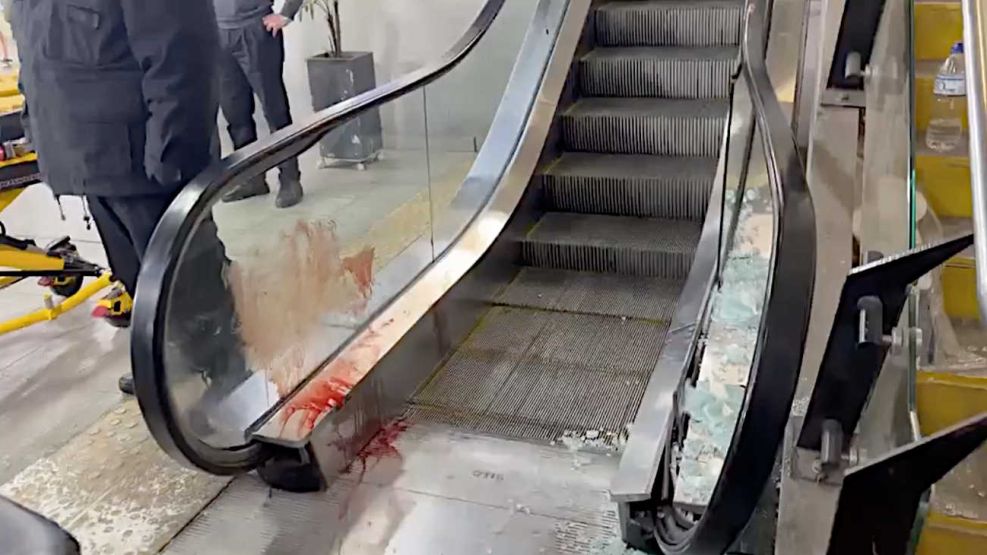 COLAPSÓ UNA ESCALERA MECÁNICA EN ESTACIÓN SÁENZ: 11 HERIDOS 31082026