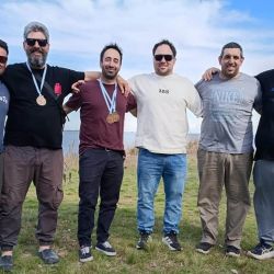 Después de una previa que había mostrado excelentes rendimientos, la laguna cambió considerablemente y obligó a los participantes a extremar recursos para encontrar los pejerreyes que alcanzaran la medida reglamentaria.