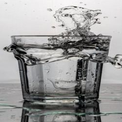 Cuánta agua tomar por día
