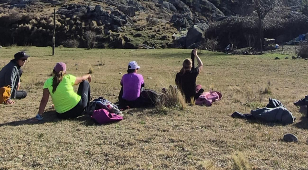 EXPERIENCIA MINDFULNESS Y TREKKING EN LA CUMBRECITA: El poder de caminar para ordenar la mente