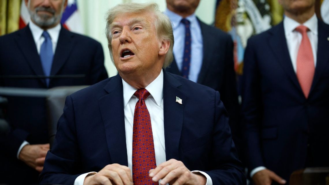 Trump says US reviewing Washington's position on Malvinas Islands