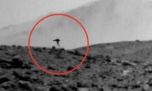 El rover Curiosity fotografia una extraña medusa flotando sobre Marte