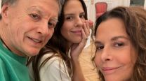 Rosario y Julieta Ortega visitaron la primera casa de su papá, Palito Ortega, y recorrieron el lugar donde creció: "Tucu book"