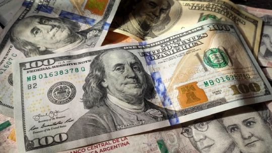 En RDEco analizaron si el dólar necesita subir para reactivar la economía argentina