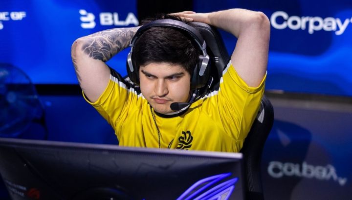 counter-strike-esports-2316331