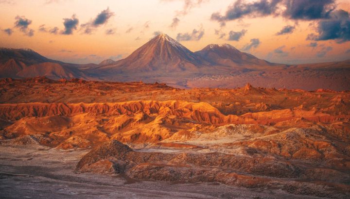 Desierto de Atacama: qué ver y qué hacer en uno de los paisajes más impactantes de Chile