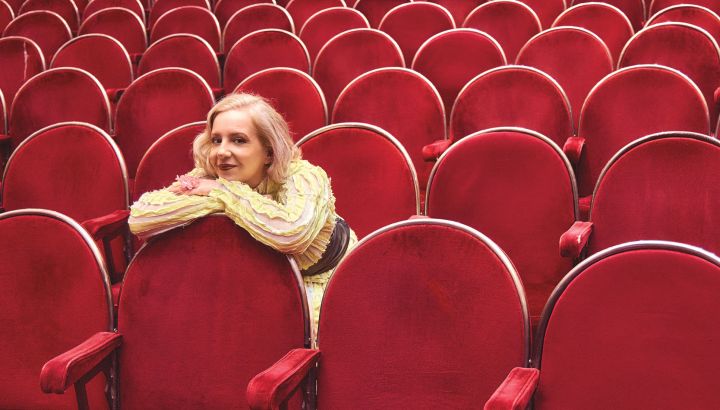 Vanesa Strauch, la mujer de las mil vidas: humor, moda y libertad