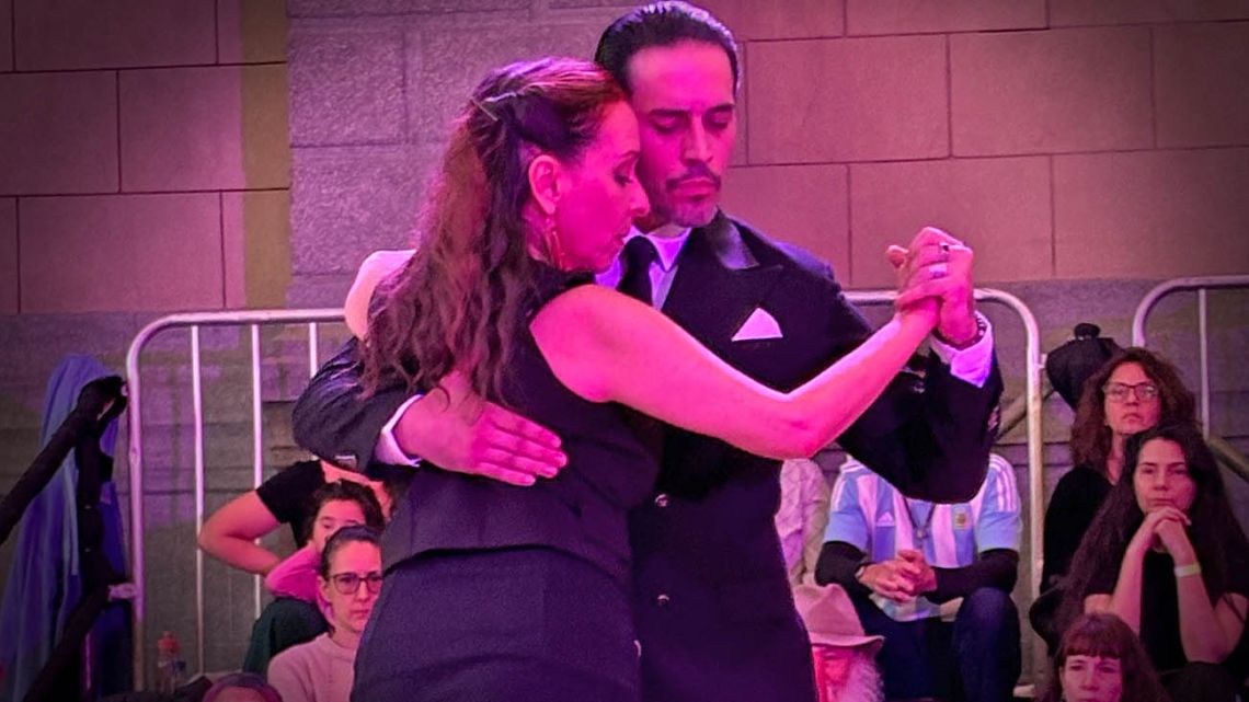 Milena Plebs: Honouring tango’s past, dancing towards its future