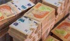 pesos argentinos