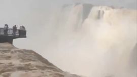Las Cataratas del Iguazú superaron los 8 millones de litros por segundo y quintuplicaron sus valores normales
