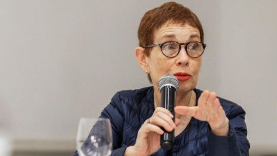 De qué trata “La nueva gerontolescencia” y cómo la longevidad cambia nuestro modo de vida 