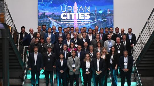 Inteligencia artificial y empleo: el desafío que reunió en la Ciudad de Buenos Aires a intendentes de todo el país