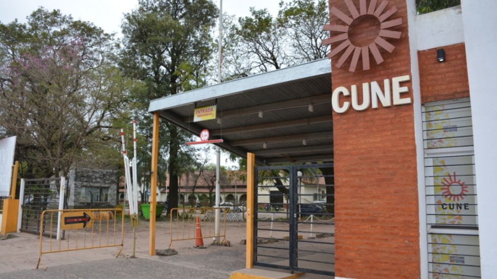 CUNE en disputa en Resistencia. 