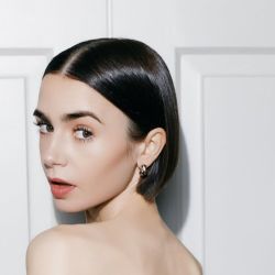 Lily Collins corte bob