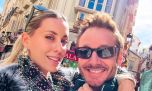 El look oversize en tendencia de Anita Espasandin para pasear con Benjamín Vicuña